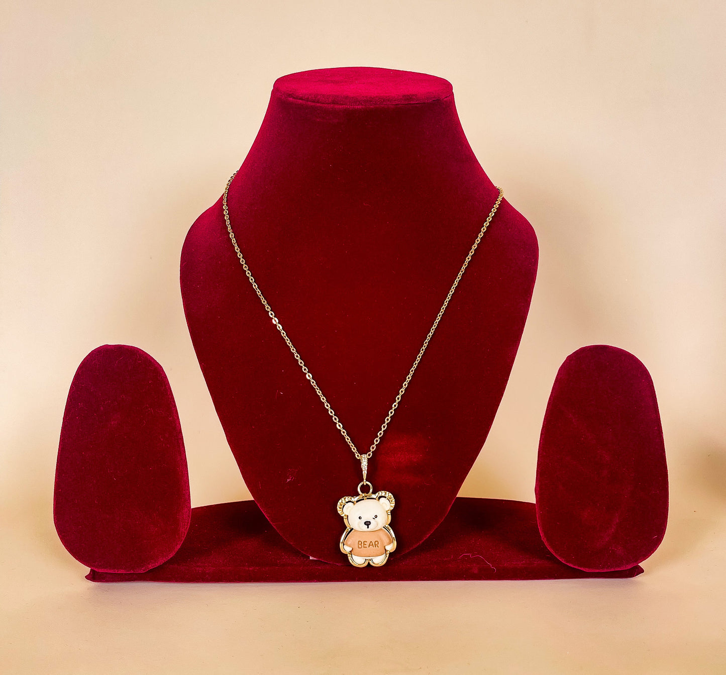 BOW-BEAR pendant