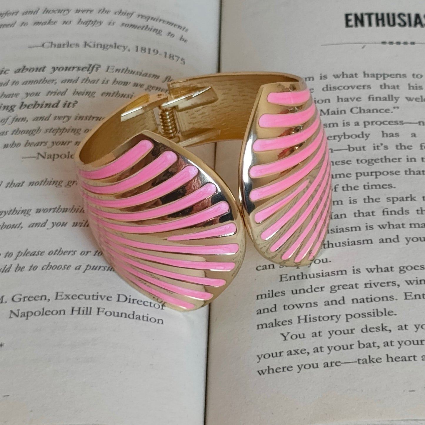 PINK FIORA BRACELET