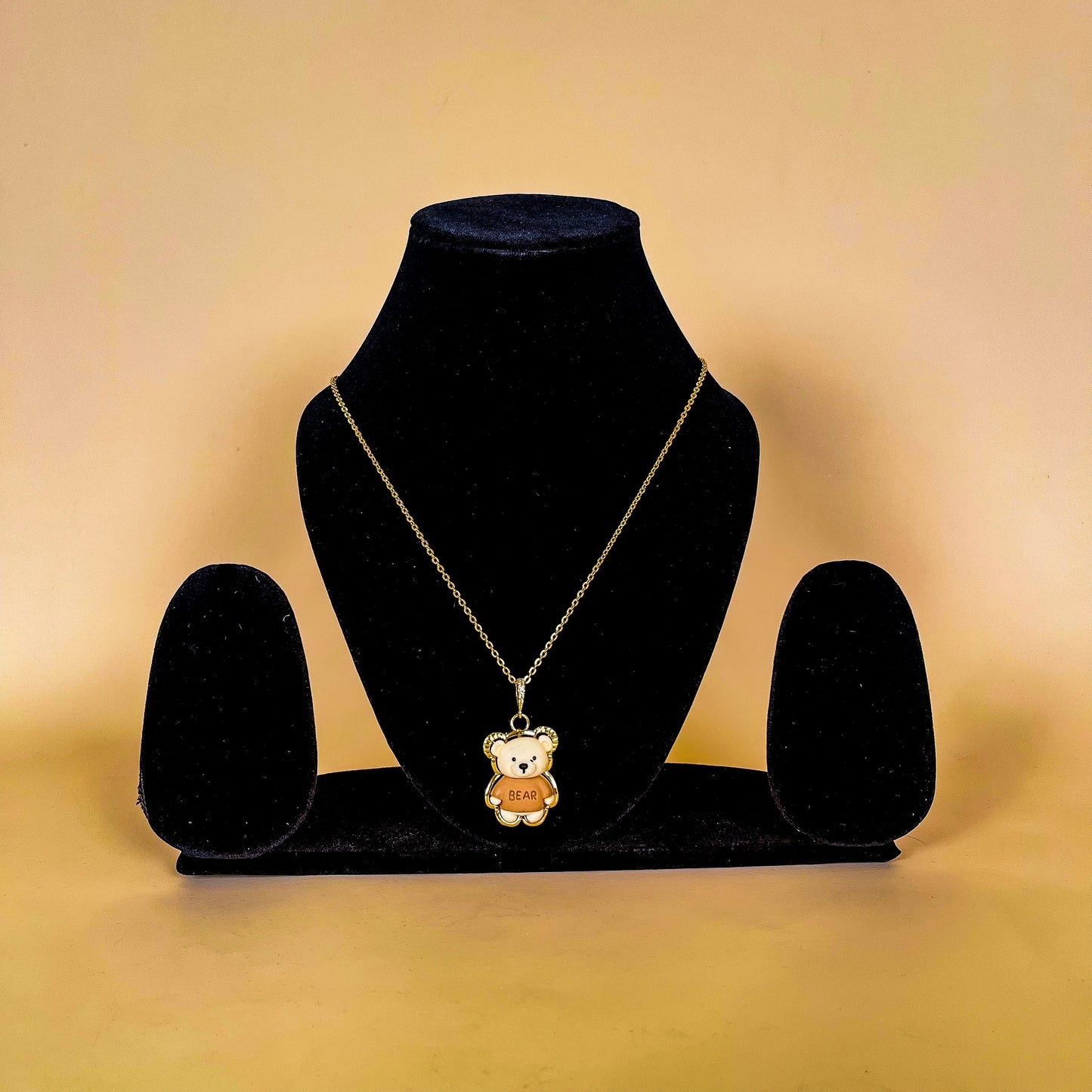 BOW-BEAR pendant