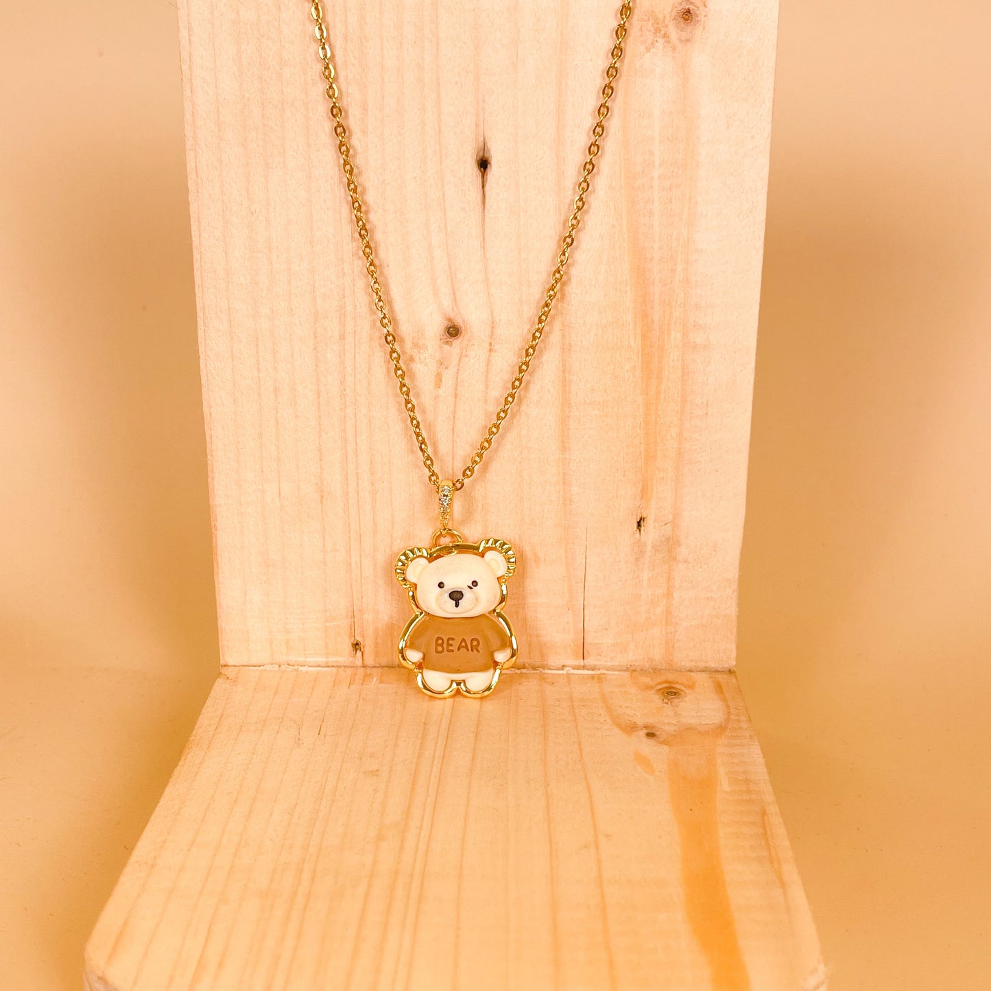 BOW-BEAR pendant