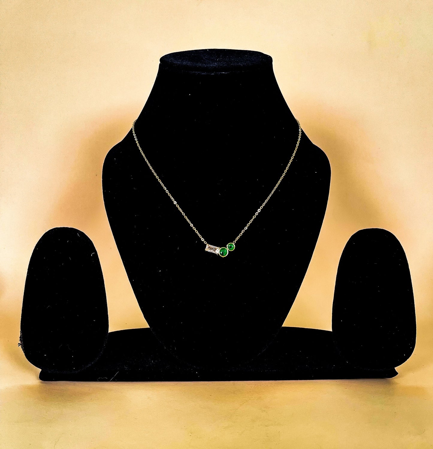 GREEN STONE